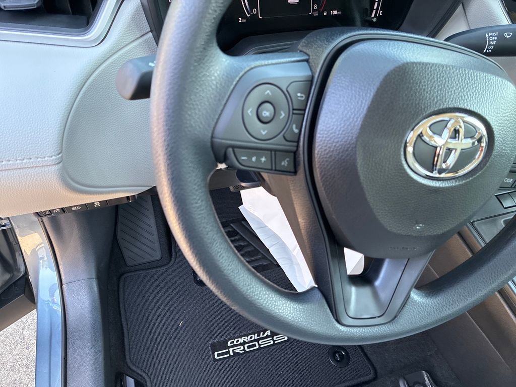 New 2026 Toyota Corolla Cross L FWD image 21