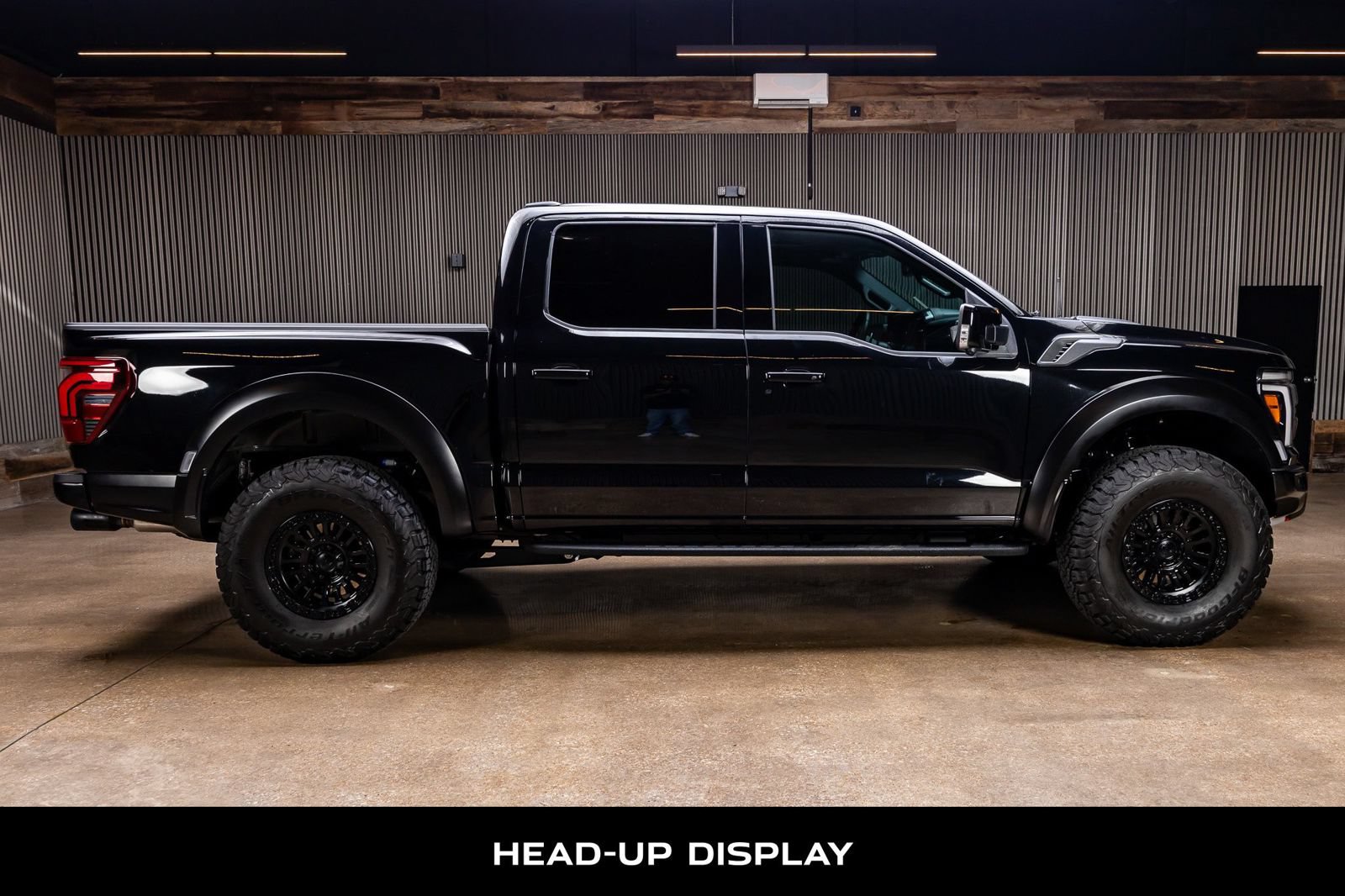 Used 2025 Ford F150 Raptor w/ Equipment Group 803A Raptor R AWD/4WD image 10