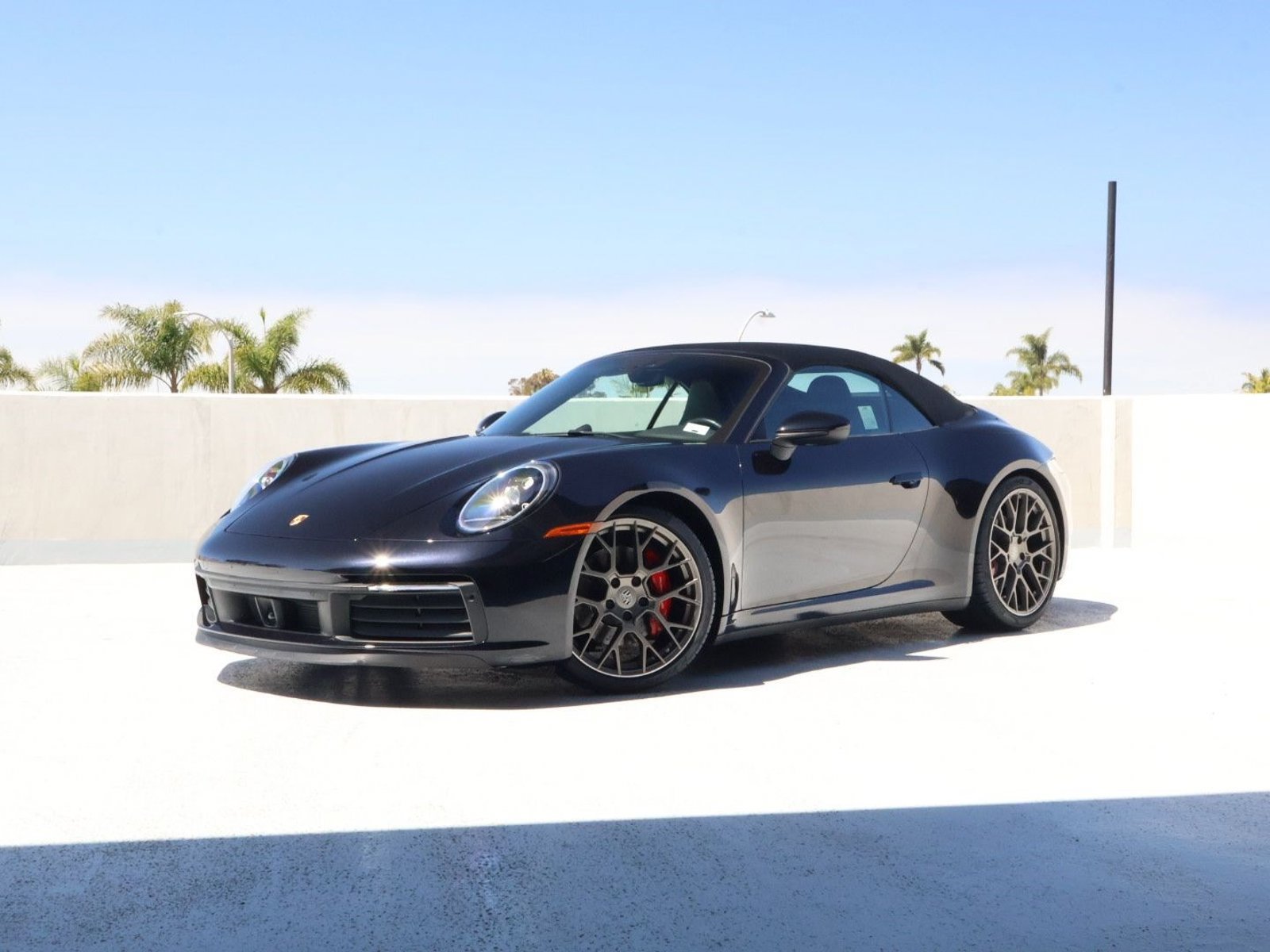 Certified 2020 Porsche 911 Carrera S RWD image 1