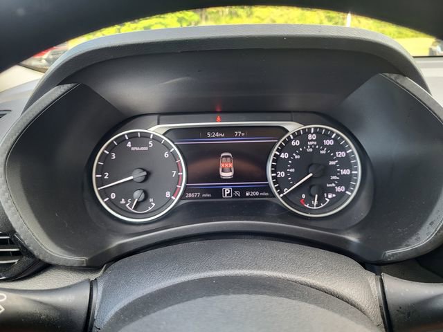 Used 2025 Nissan Sentra SV FWD image 21