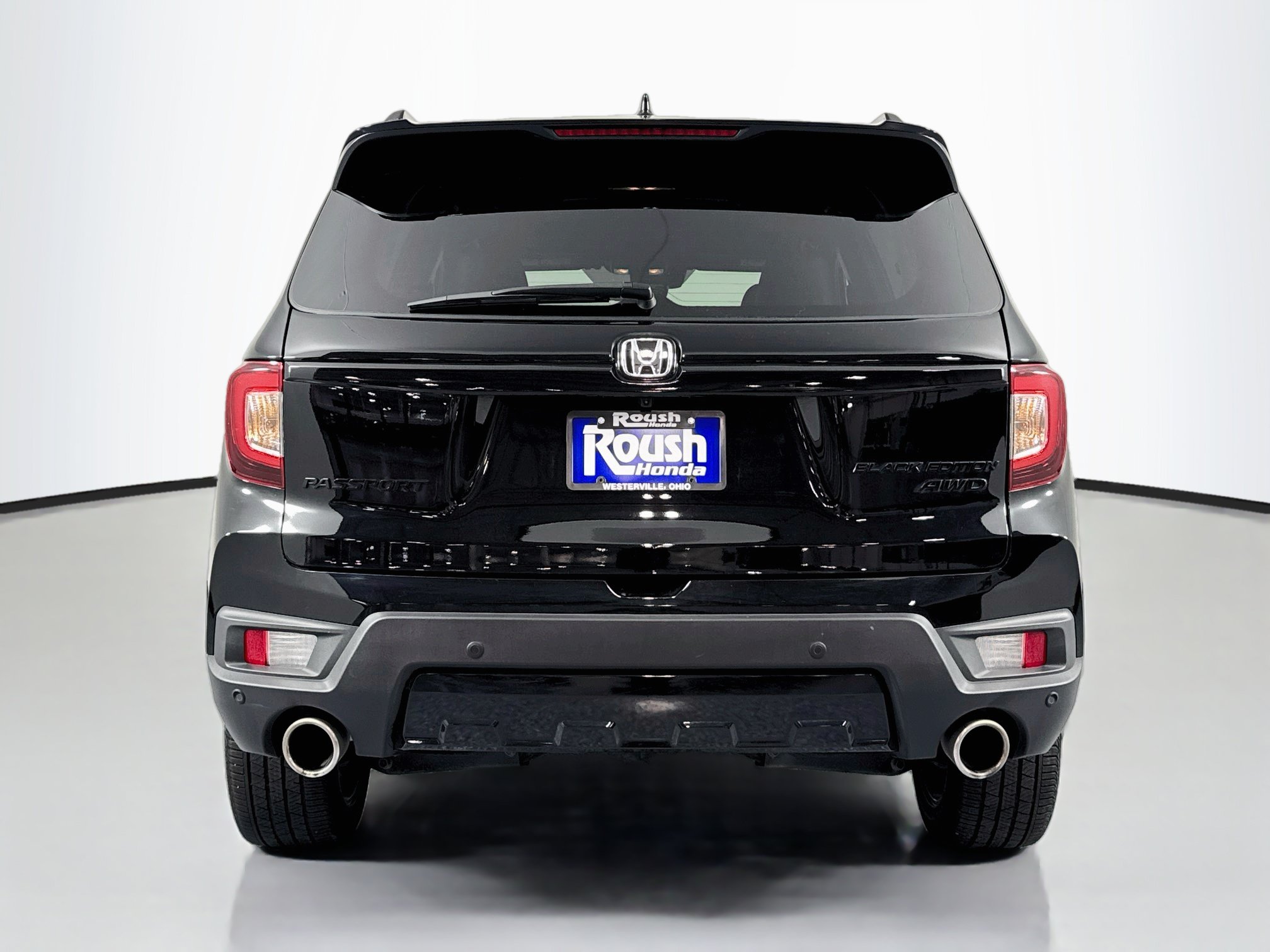 Certified 2025 Honda Passport Black Edition image 6