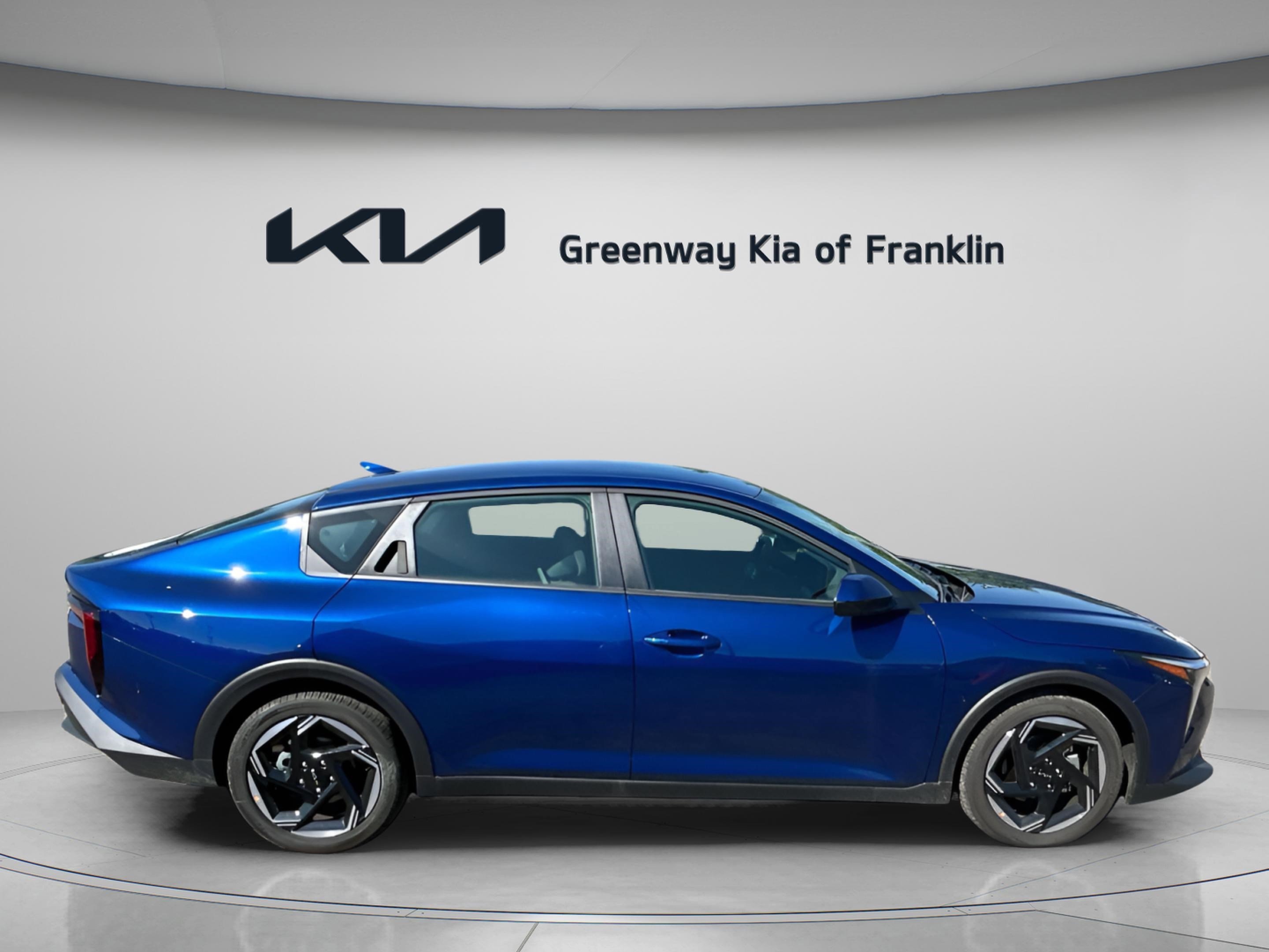 New 2025 Kia K4 EX image 8