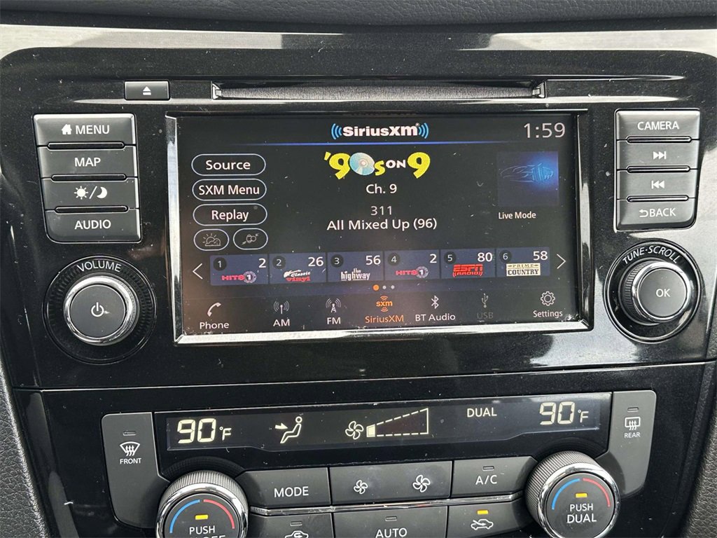 Used 2022 Nissan Rogue Sport SL image 19