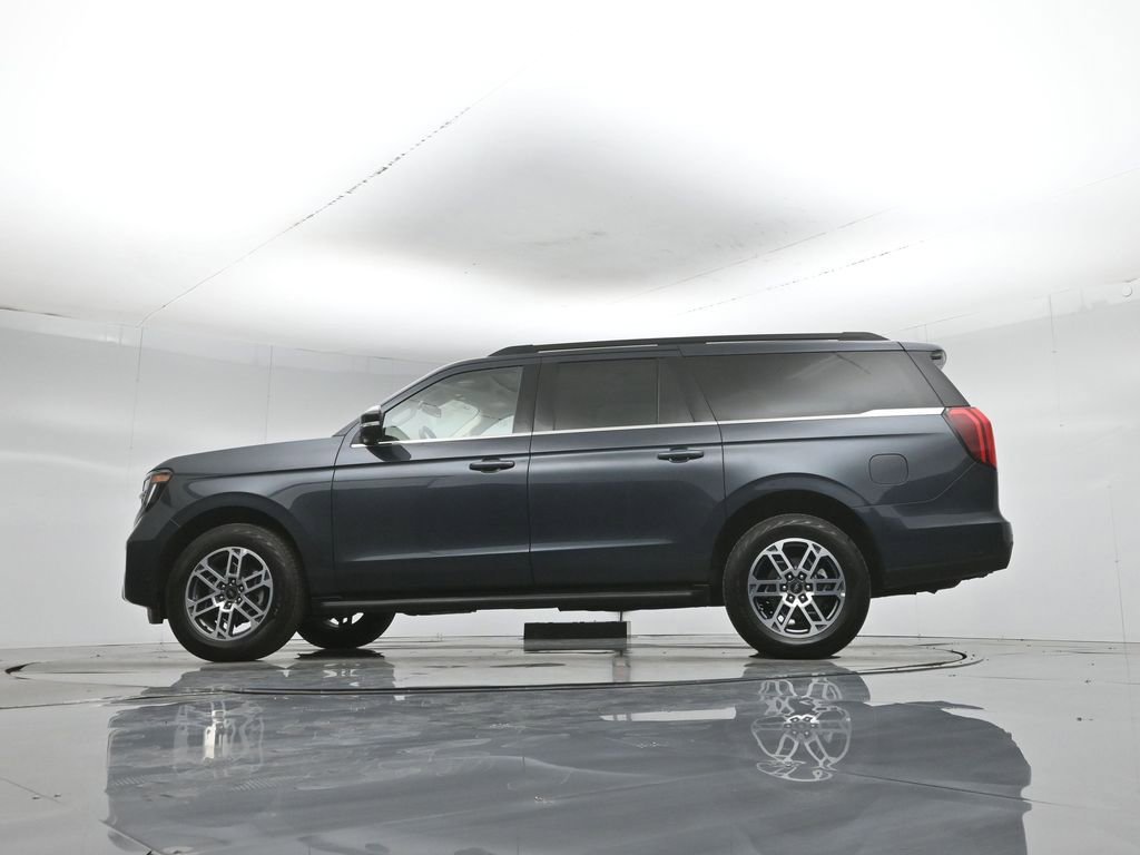 Used 2025 Ford Expedition Max Active AWD/4WD image 57