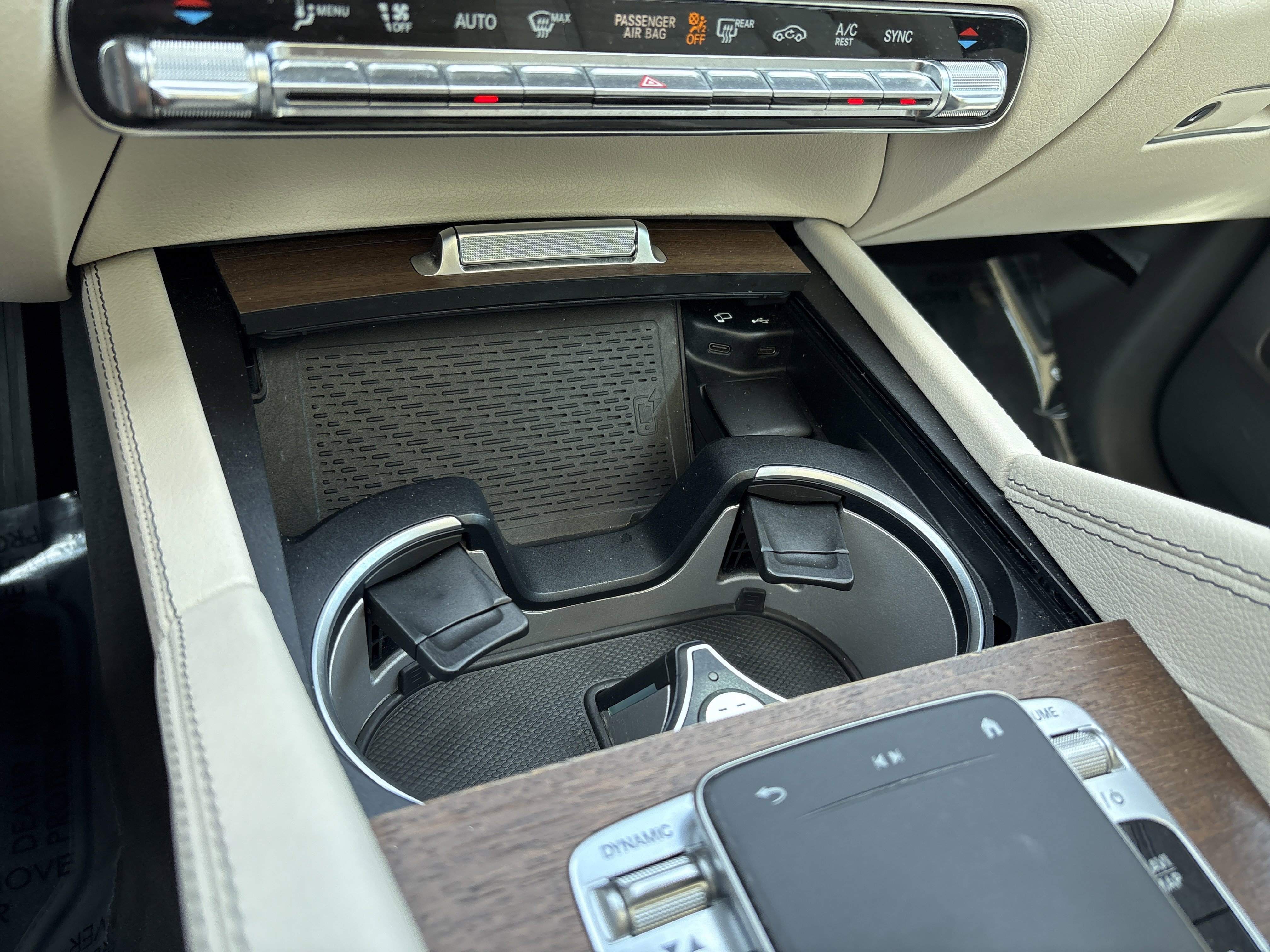 Used 2020 Mercedes-Benz GLS 450 4MATIC image 31