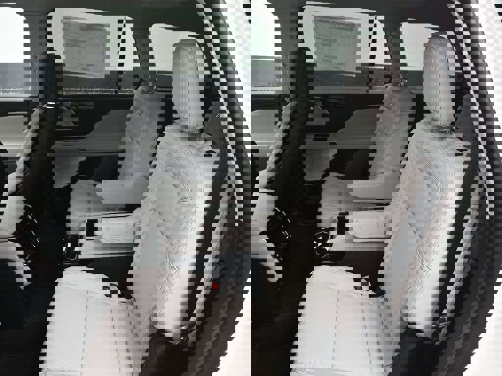 New 2026 Lincoln Aviator Reserve image 28