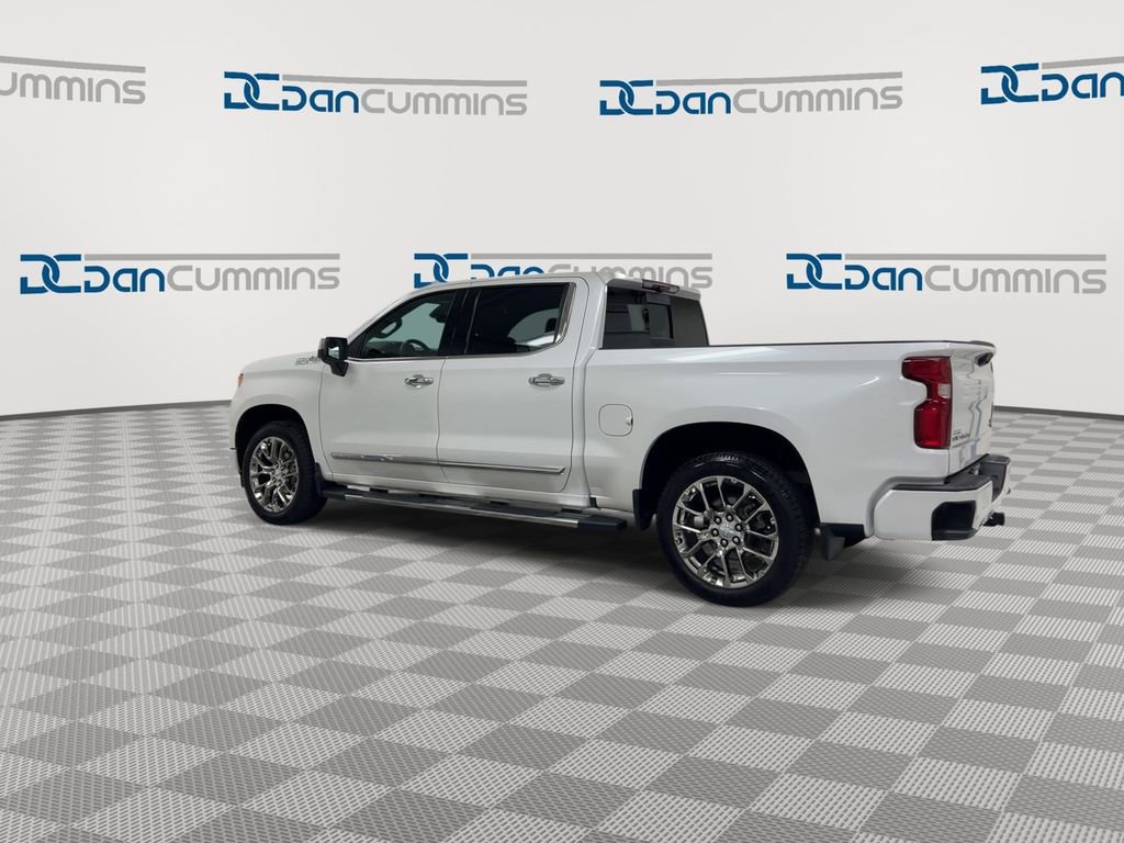 Used 2025 Chevrolet Silverado 1500 High Country w/ Technology Package image 6
