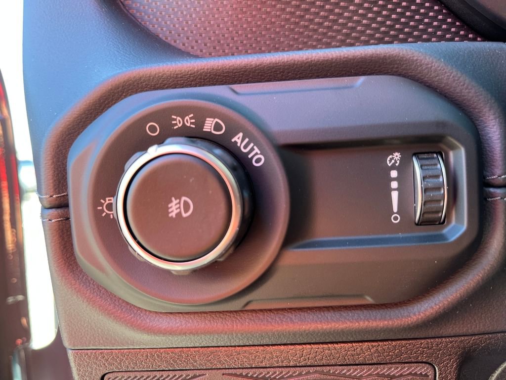 New 2025 Jeep Wrangler Unlimited Rubicon image 15