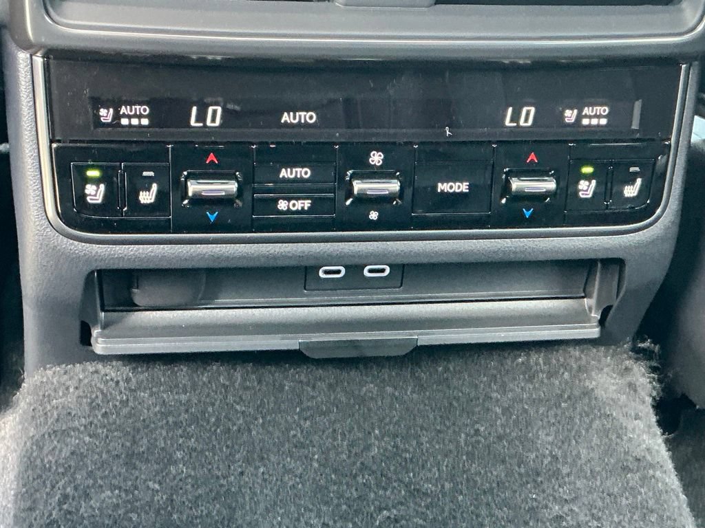 New 2026 Lexus LX 700h Luxury AWD/4WD image 15