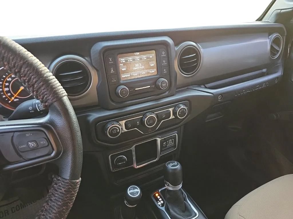 Used 2018 Jeep Wrangler Unlimited Sport AWD/4WD image 20