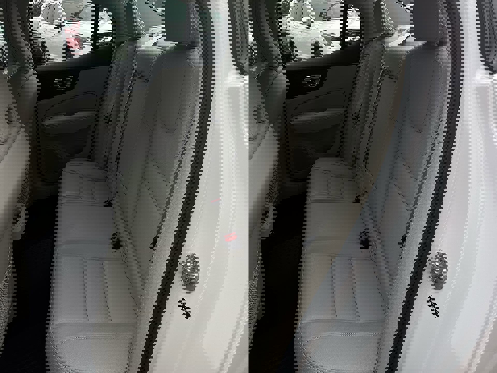 Used 2024 Volvo S60 B5 Plus w/ Climate Package image 26