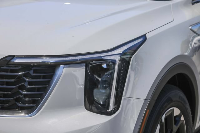 New 2026 Kia Sorento S FWD image 12