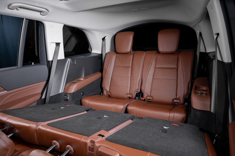 New 2026 Mercedes-Benz GLS 450 4MATIC image 29