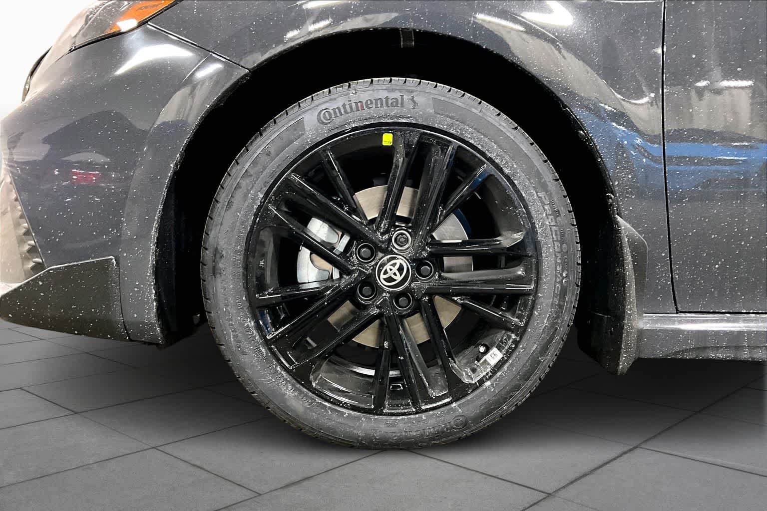 New 2026 Toyota Camry SE AWD/4WD image 11
