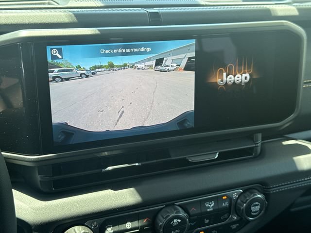 New 2026 Jeep Gladiator Sport AWD/4WD image 25