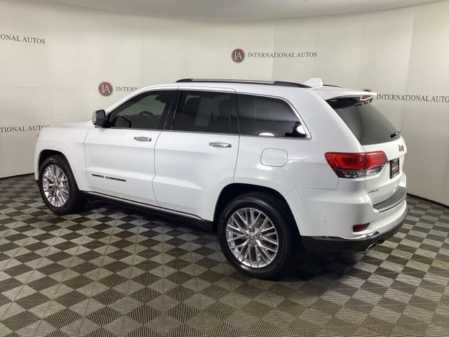 Used 2017 Jeep Grand Cherokee Summit image 6