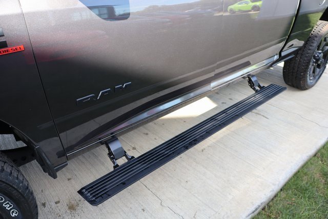 Used 2025 RAM 2500 Laramie image 34