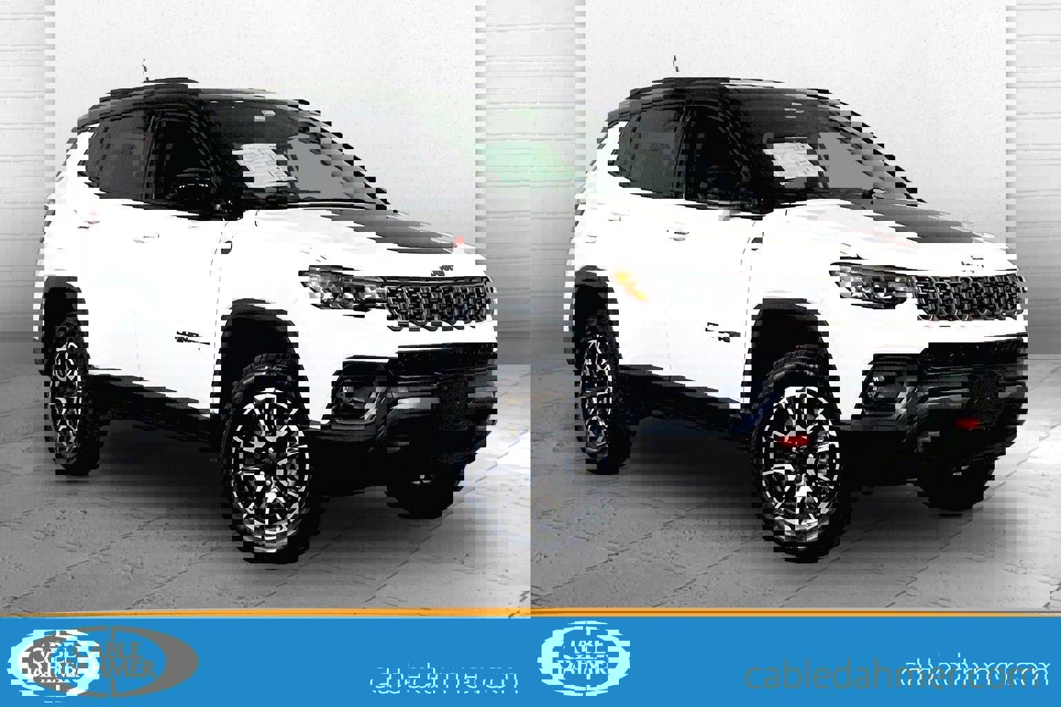 Used 2024 Jeep Compass Trailhawk image 1