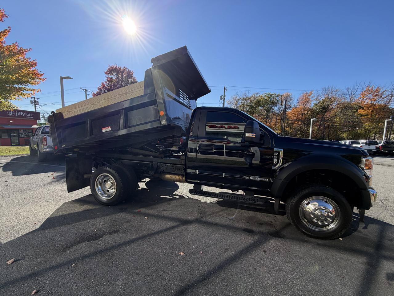 Used 2022 Ford F550 4x4 Regular Cab Super Duty image 5
