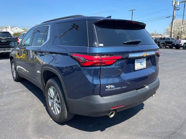 Used 2023 Chevrolet Traverse LT w/ Rear Camera Mirror Package image 5