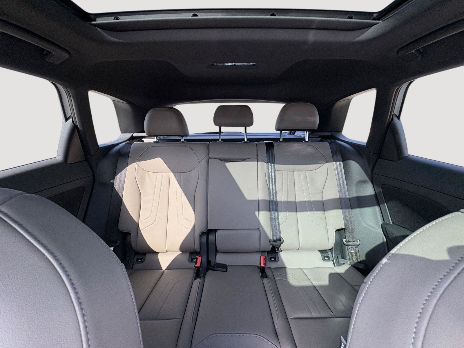 New 2026 Audi Q3 quattro 2.0T AWD/4WD image 20