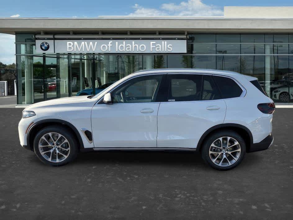 New 2026 BMW X5 xDrive40i AWD/4WD image 4