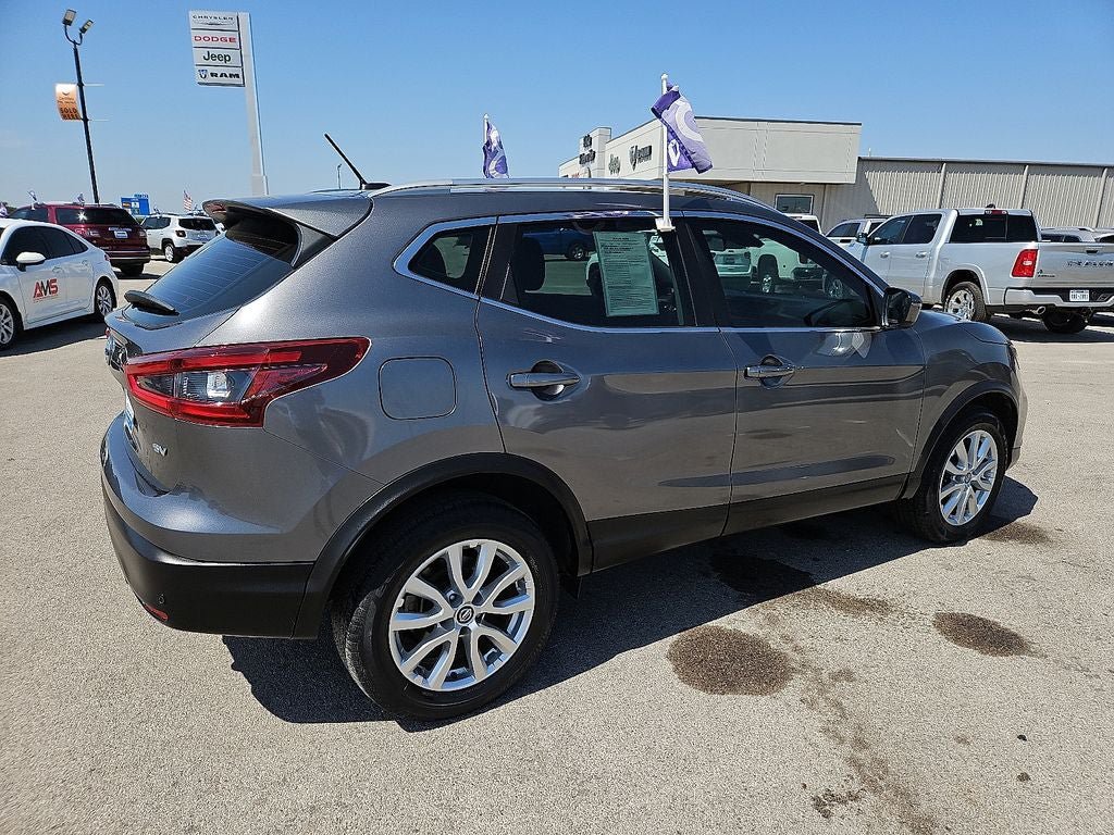 Used 2020 Nissan Rogue Sport SV FWD image 8