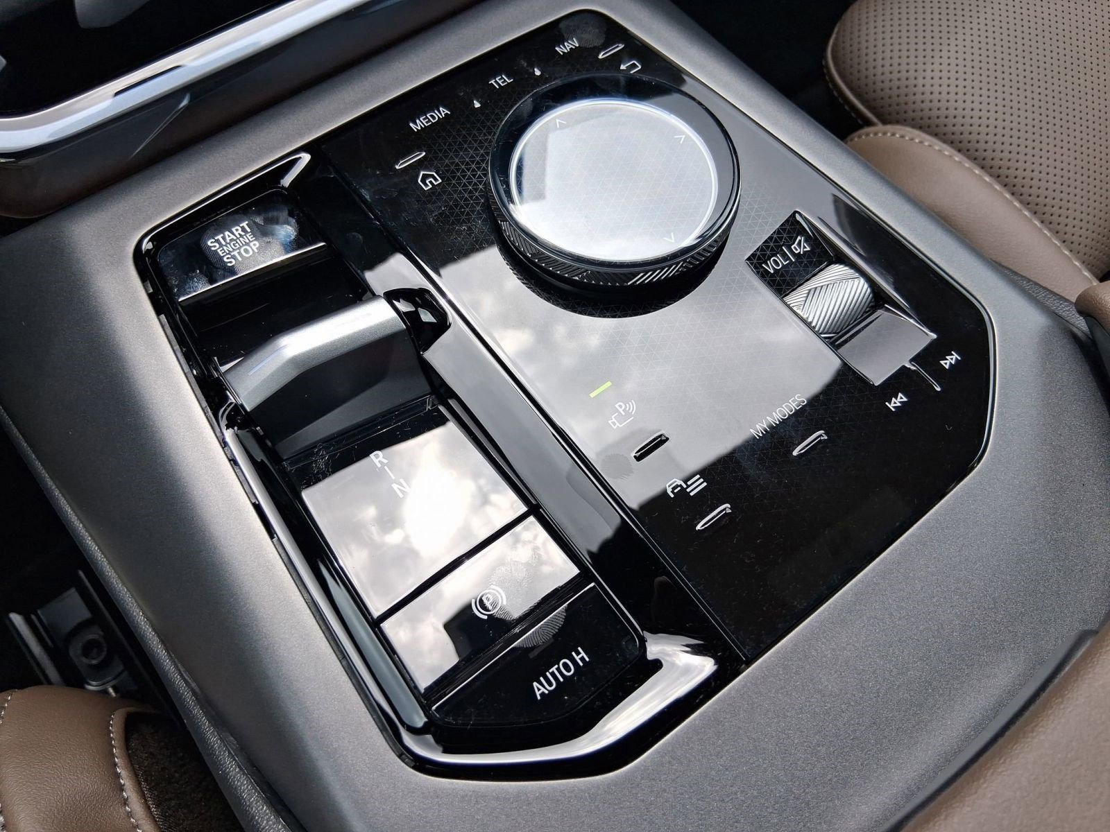 Used 2026 BMW X3 xDrive30 w/ Convenience Package image 25