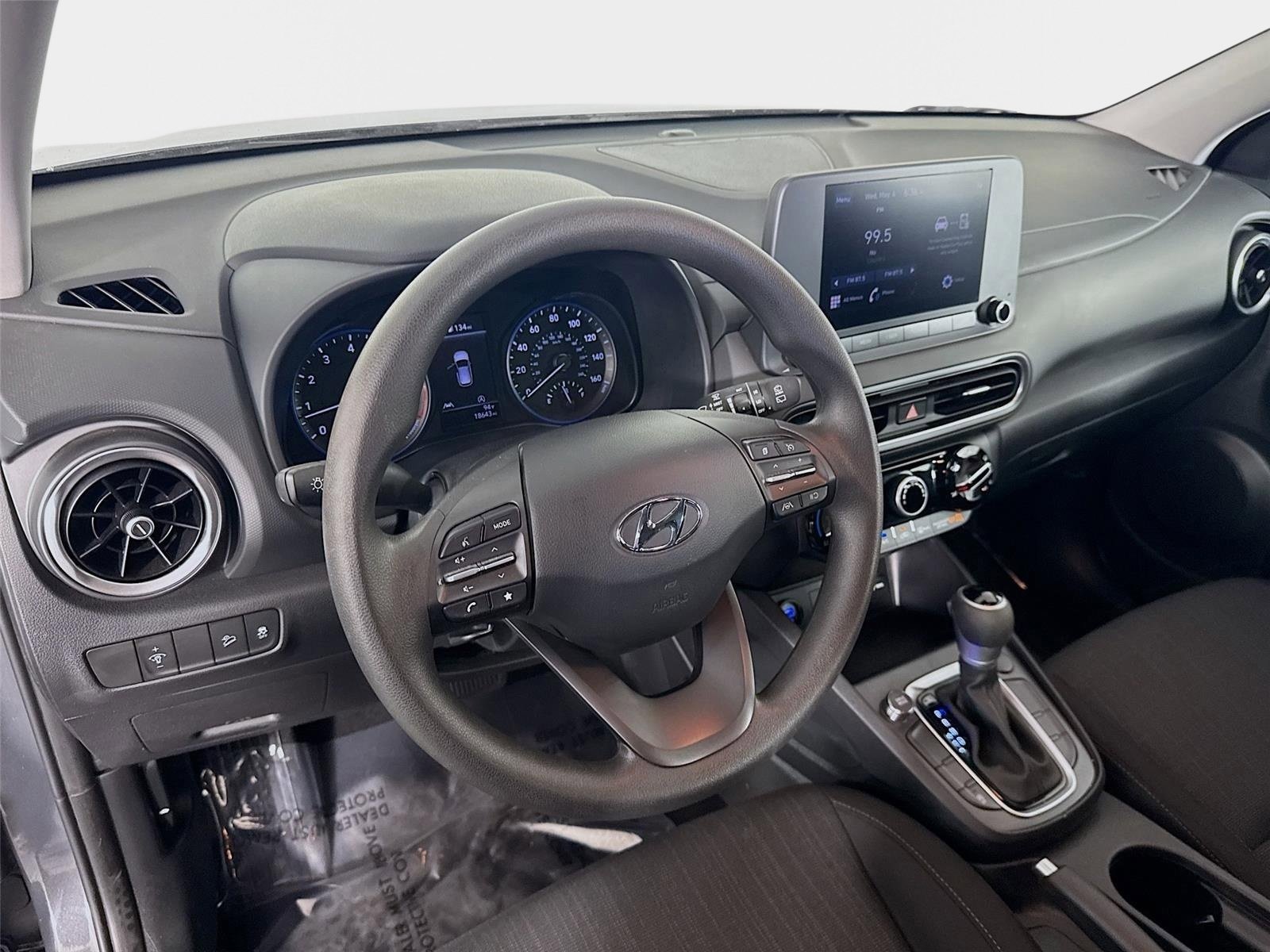 Certified 2023 Hyundai Kona SEL FWD image 9