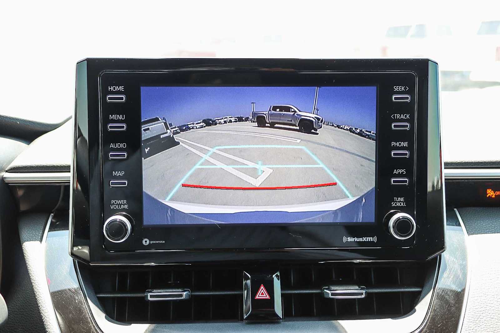 Used 2021 Toyota Corolla SE w/ Carpet Mat Package (TMS) FWD image 25