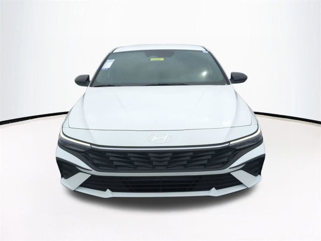 New 2026 Hyundai Elantra Sport image 3