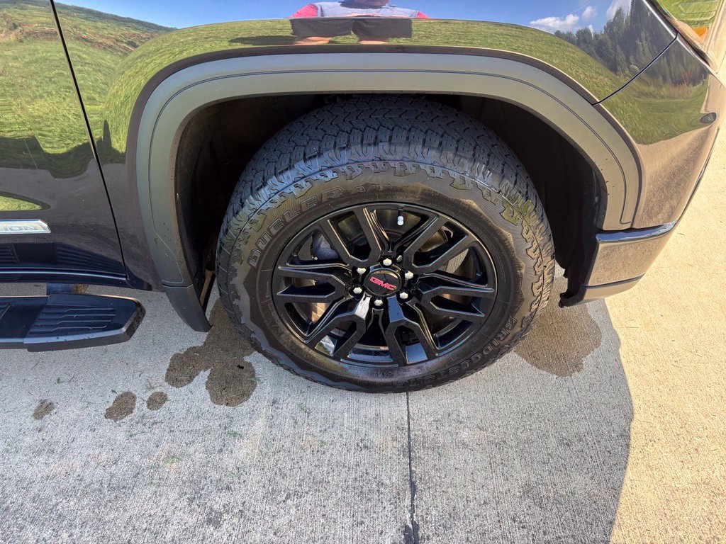 Used 2022 GMC Sierra 1500 Elevation w/ LPO, Elevation Black Package AWD/4WD image 59