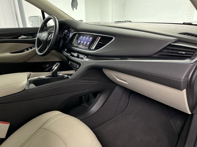 Certified 2020 Buick Enclave Essence w/ Sound and Sites Package FWD image 30