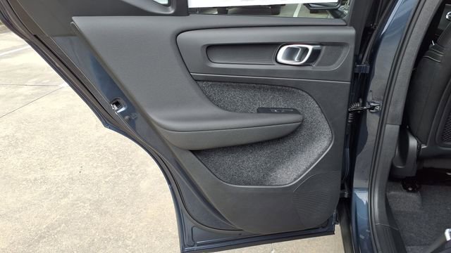 New 2026 Volvo XC40 B5 Ultra w/ Protection Package Premier image 14