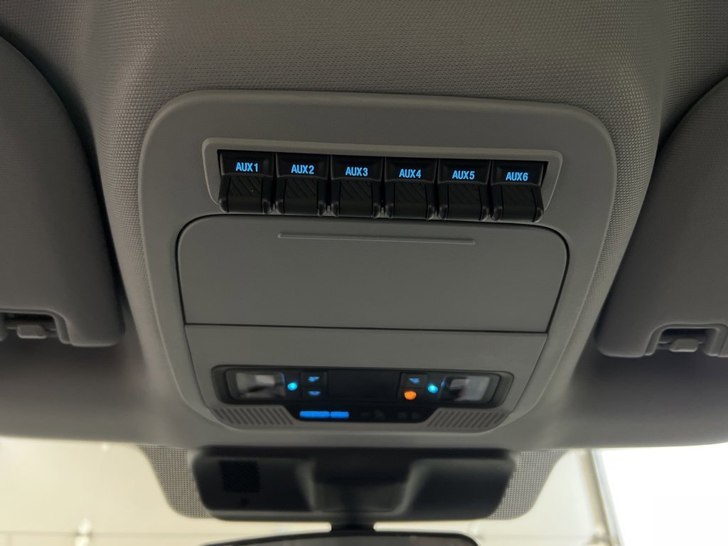 New 2025 Ford F550 4x4 Regular Cab Super Duty image 22