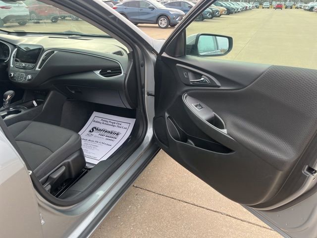 Used 2024 Chevrolet Malibu LT image 45