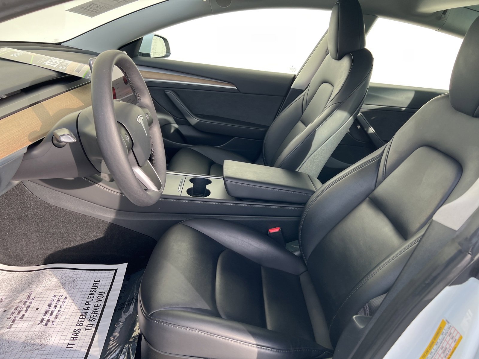 Used 2023 Tesla Model 3 Standard Range image 17