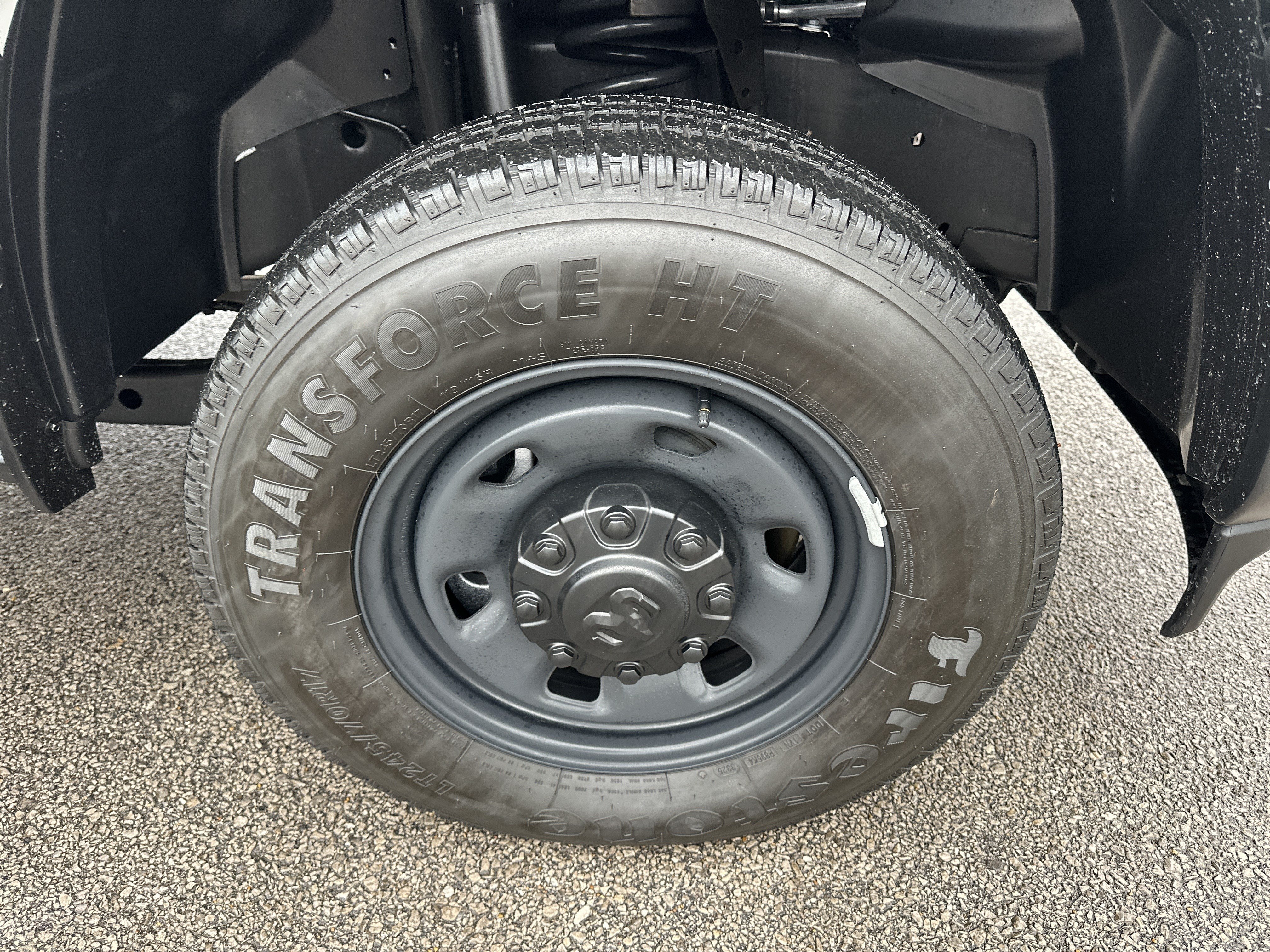 New 2026 RAM 2500 Tradesman AWD/4WD image 12