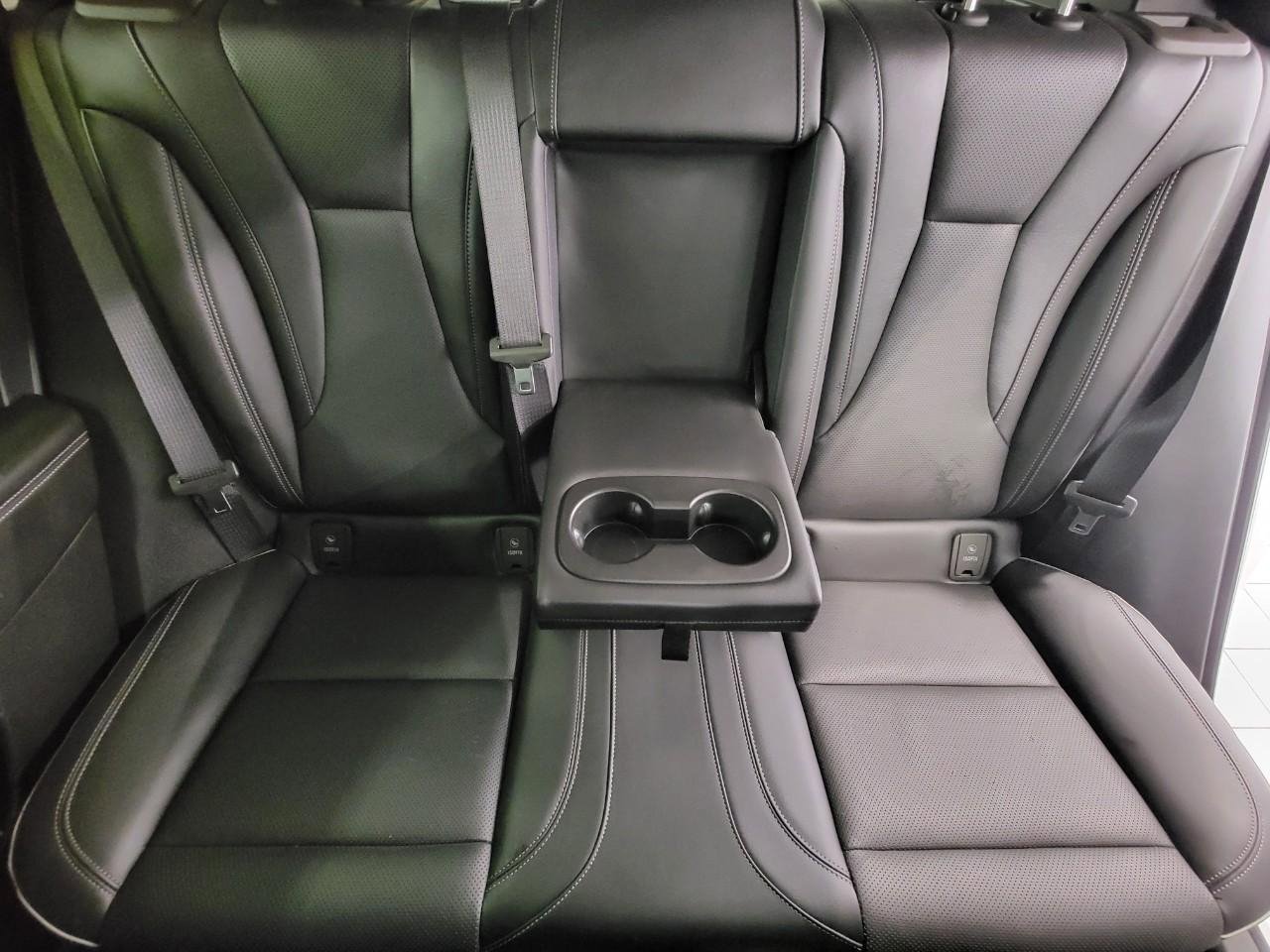 Used 2023 Buick Envision Essence AWD/4WD image 23