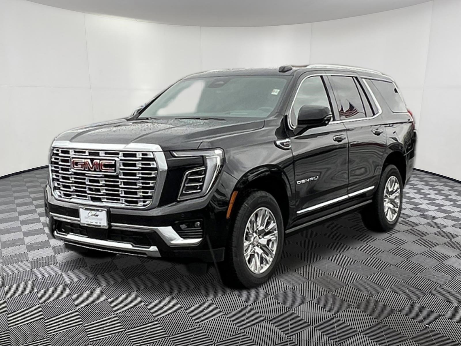 New 2026 GMC Yukon Denali w/ Sun & Power Step Package image 3