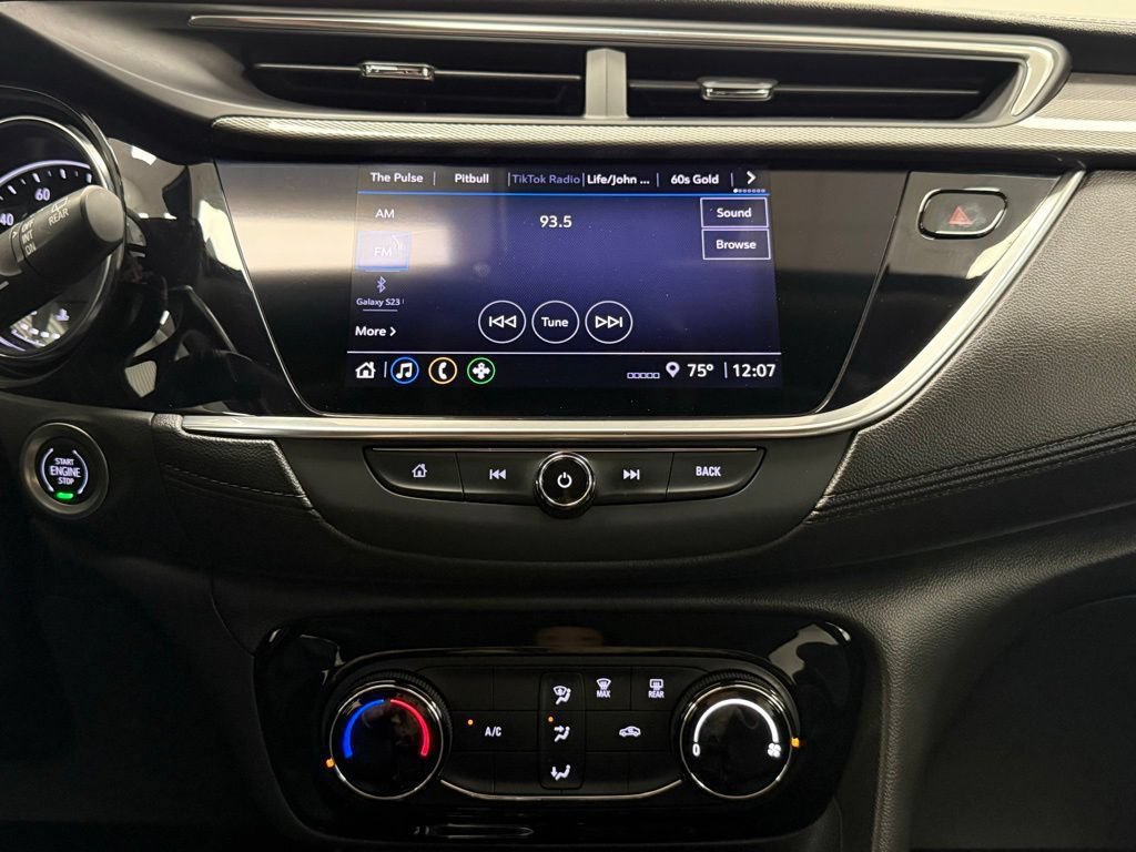 Used 2021 Buick Encore GX Preferred w/ Sport Touring Package FWD image 26