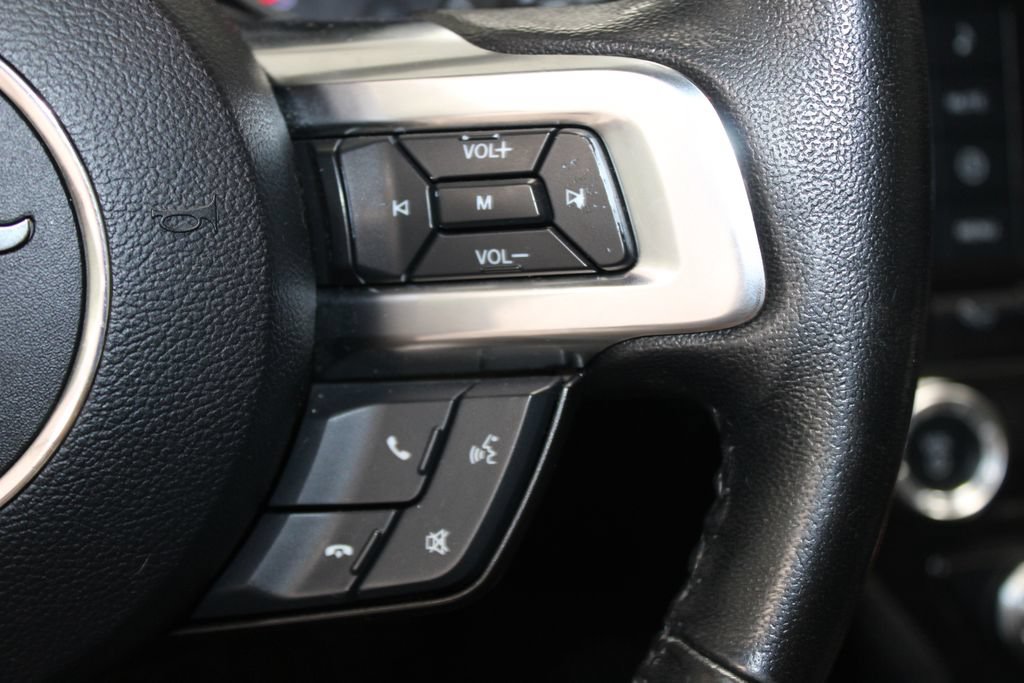 Used 2017 Ford Mustang GT RWD image 32
