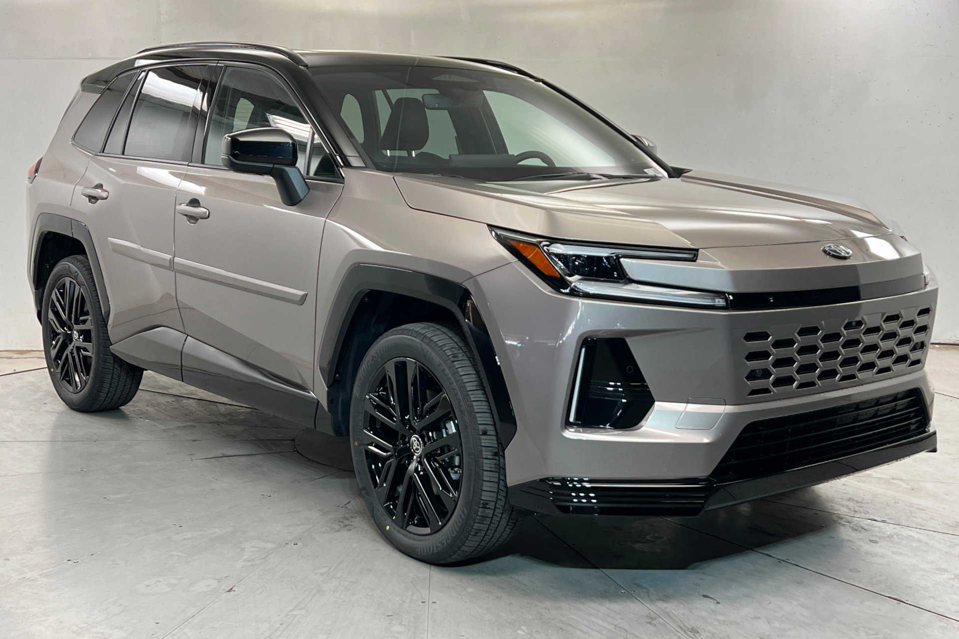 New 2026 Toyota RAV4 XSE AWD/4WD image 7