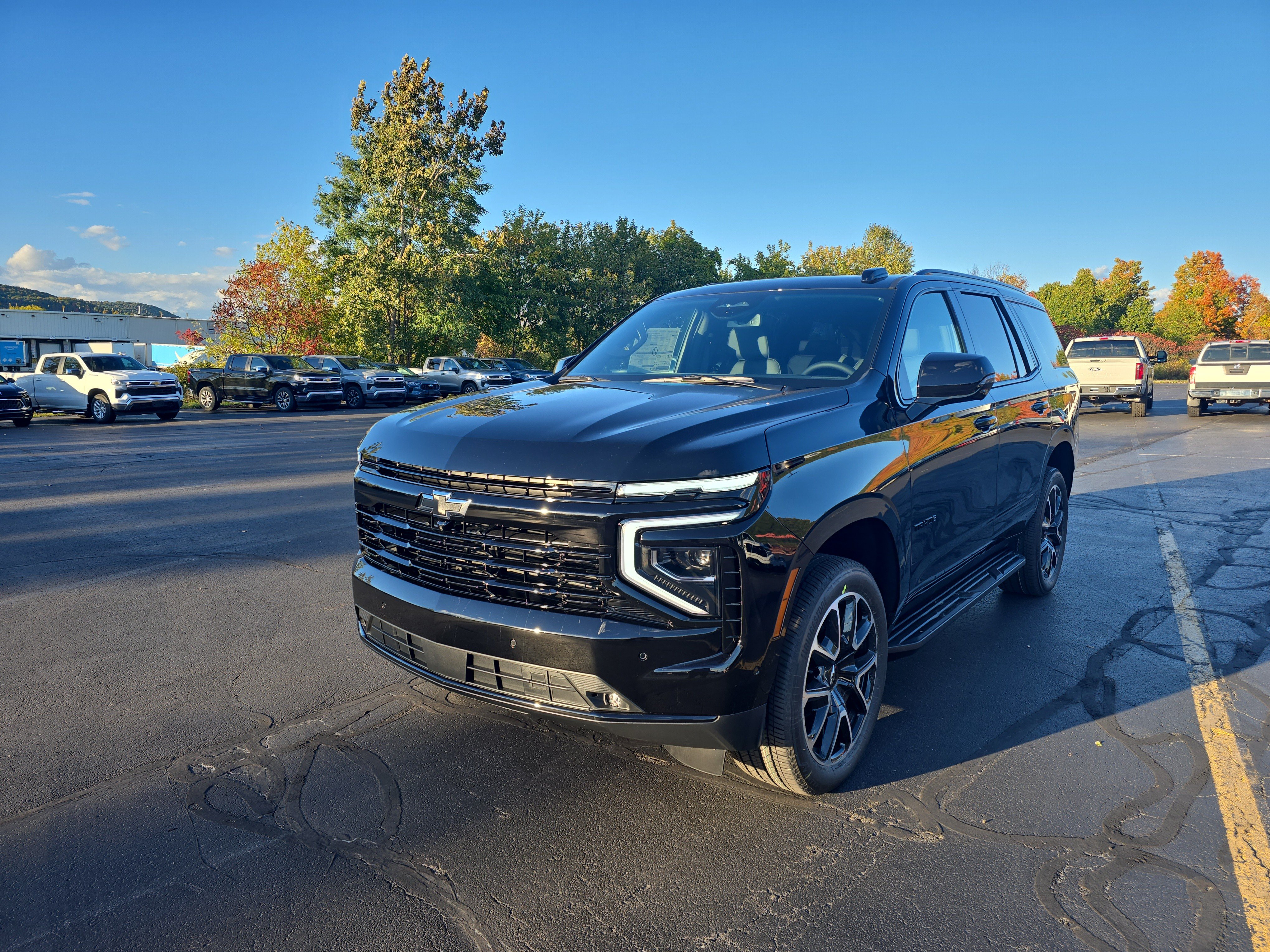 New 2027 Chevrolet Tahoe RST w/ Comfort Package AWD/4WD image 1
