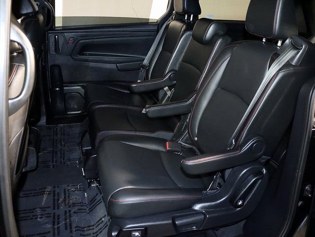 Used 2025 Honda Odyssey Sport-L image 13