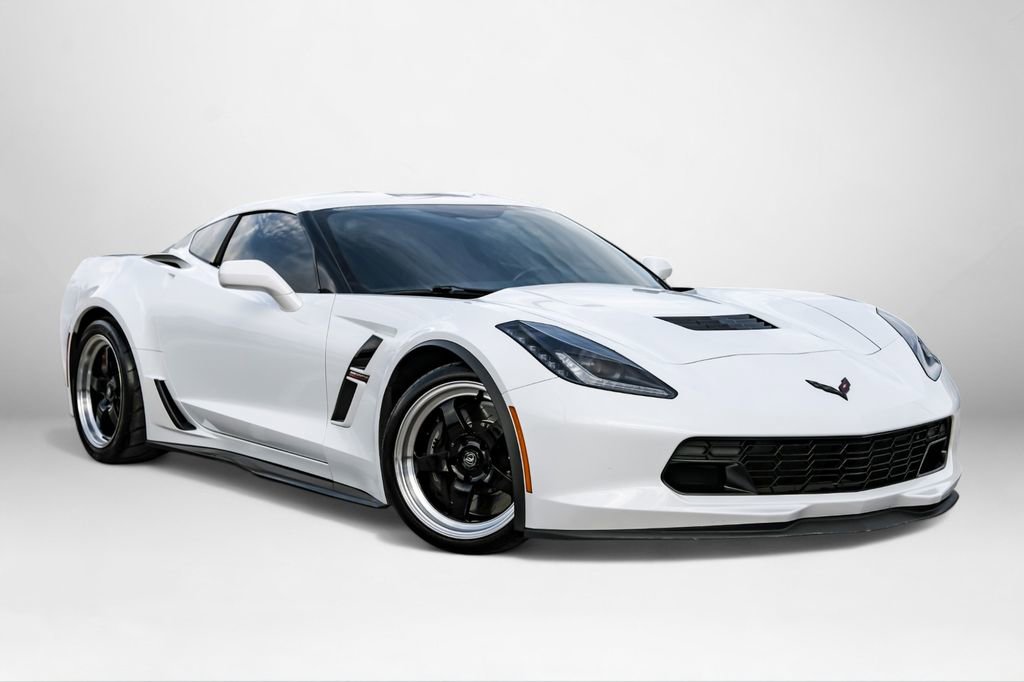Used 2019 Chevrolet Corvette Grand Sport w/ Carbon Flash Badge Package image 4