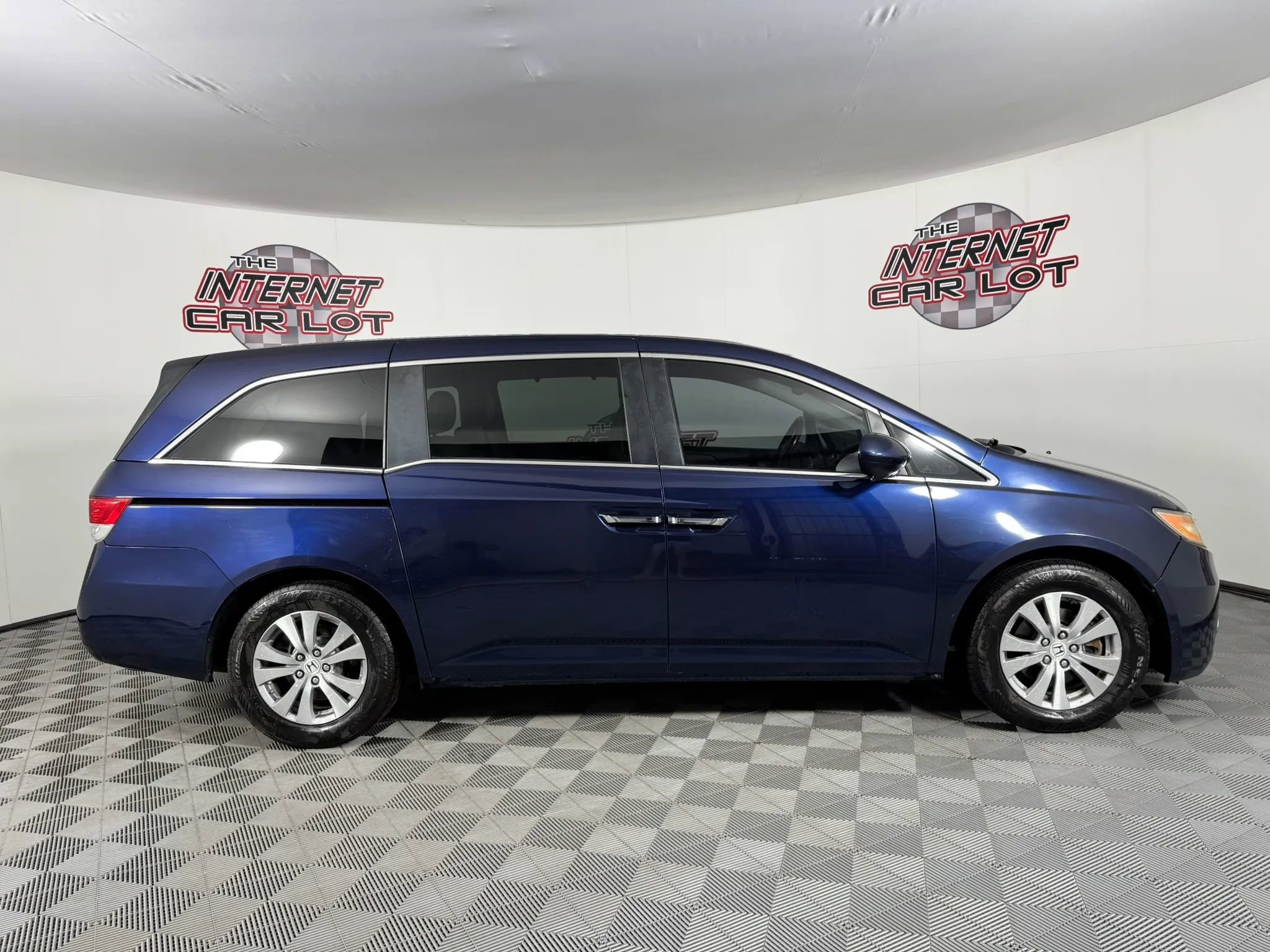 Used 2015 Honda Odyssey EX-L image 8