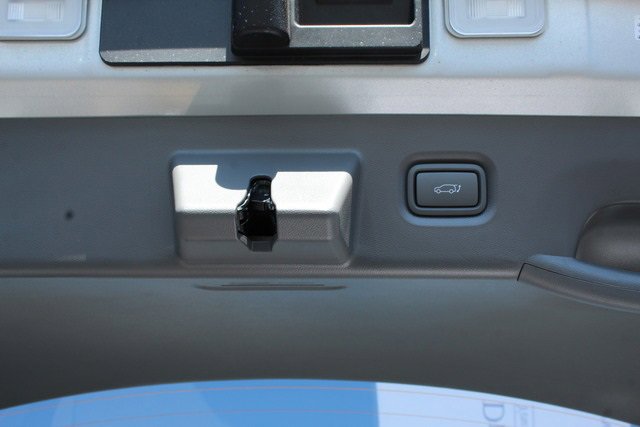 New 2024 Hyundai Ioniq 5 SEL image 17