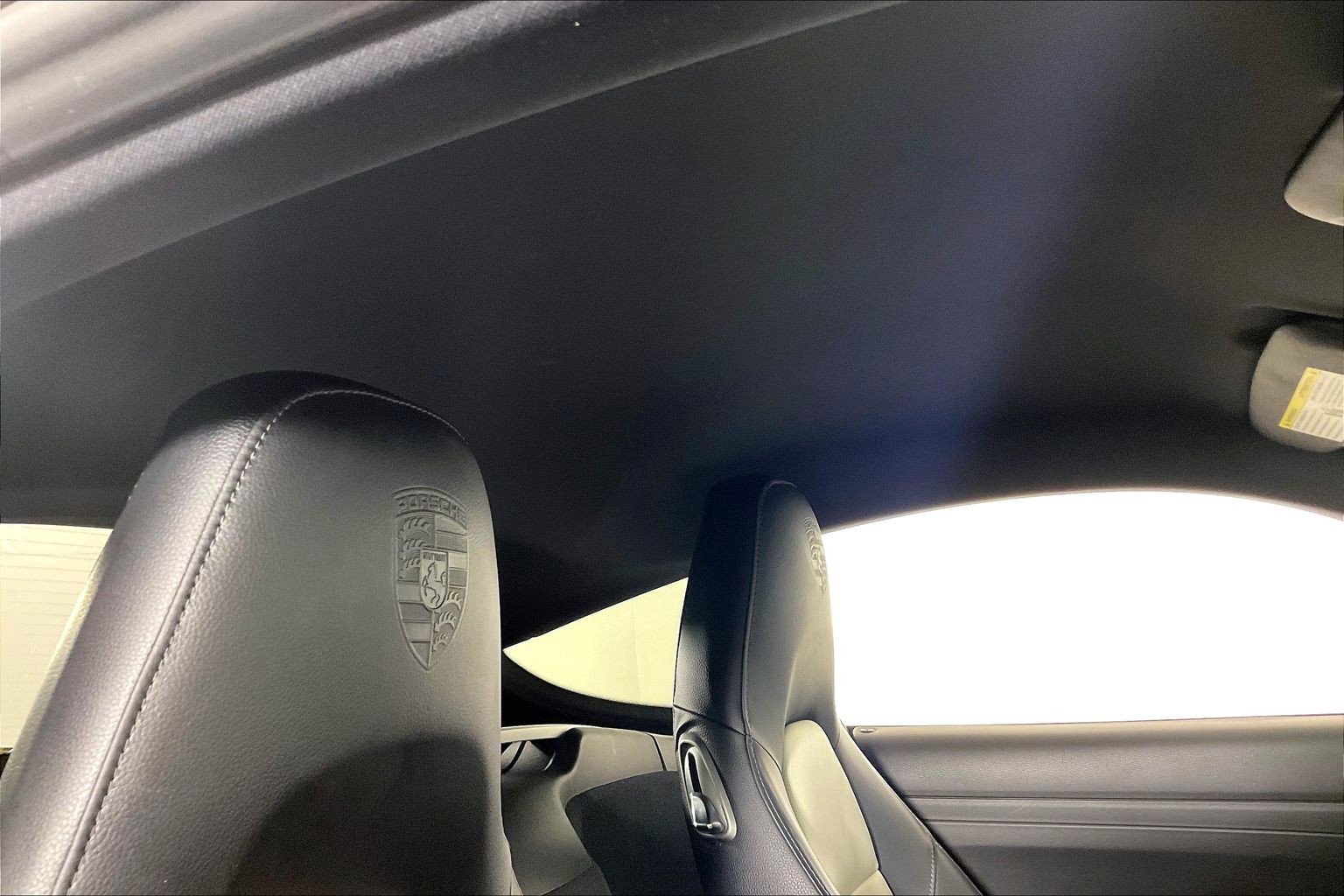 Used 2023 Porsche 718 Cayman RWD image 21