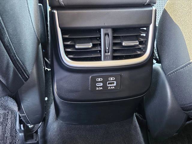 Used 2025 Subaru Outback Premium image 17